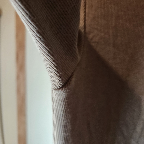 Mondetta small euc Beige Ribbed Henley Top - Picture 6 of 7